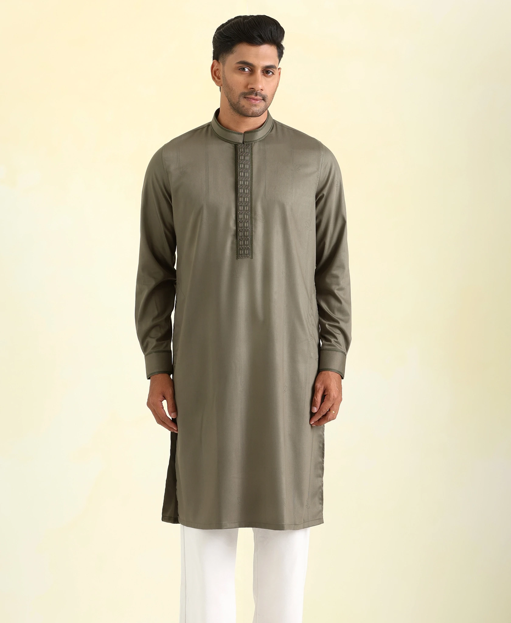 Essential Regular Fit Jeans