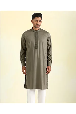 Essential Regular Fit Jeans